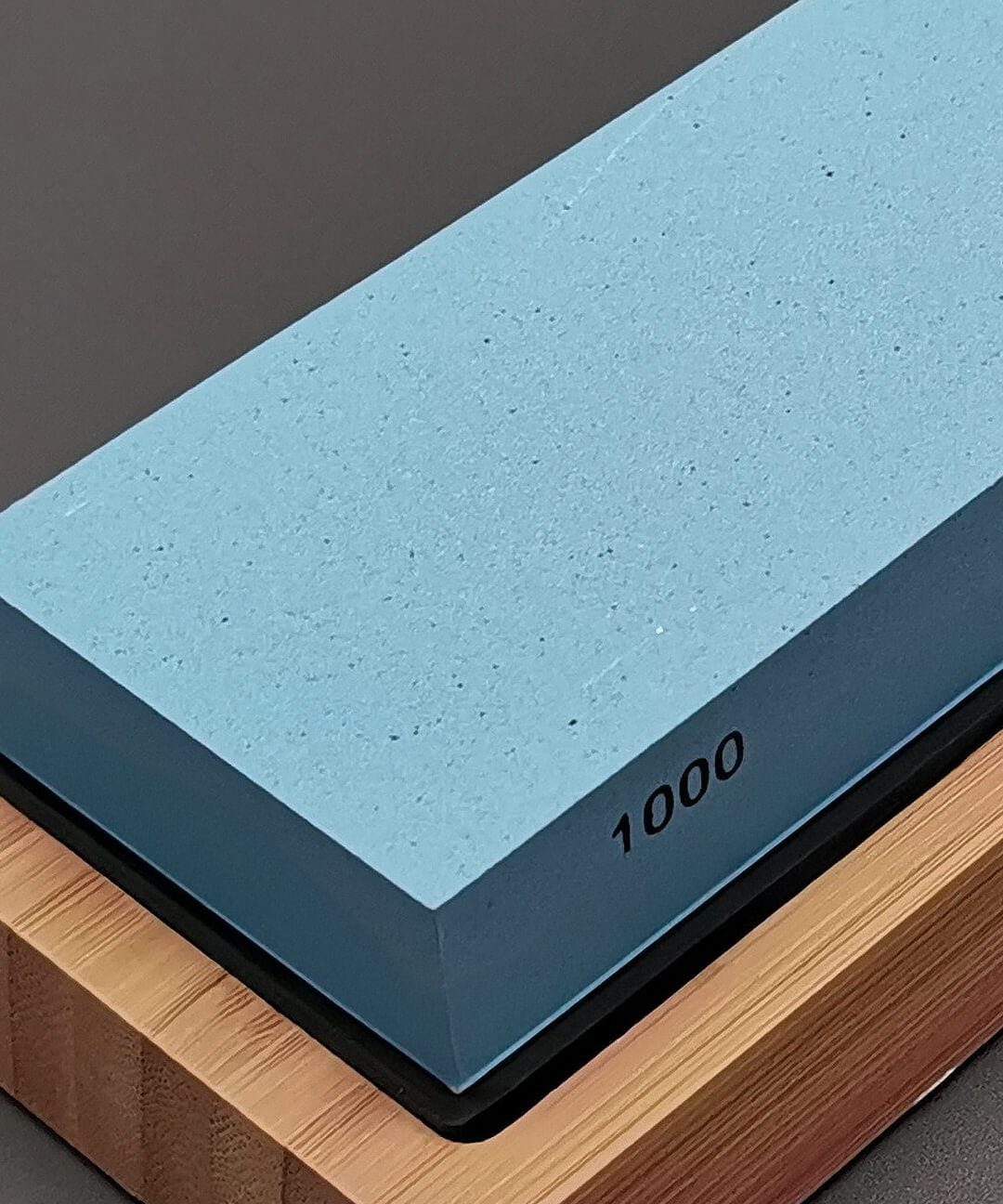 Piedra para afilar cuchillos Grano 1000 Naniwa 4