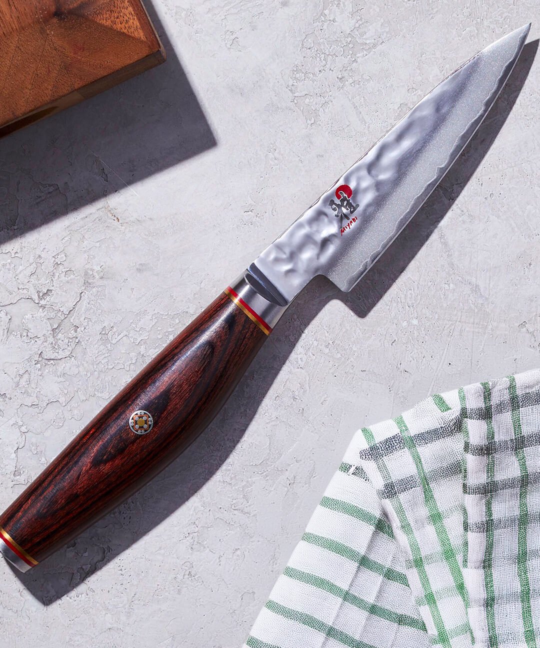Cuchillo Petty 9 cm Serie 6000MCT vista alternativa