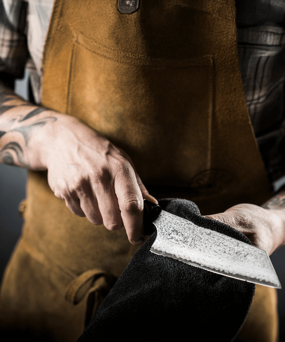 Bunka Knife Black Damascus 16.5 cm 1