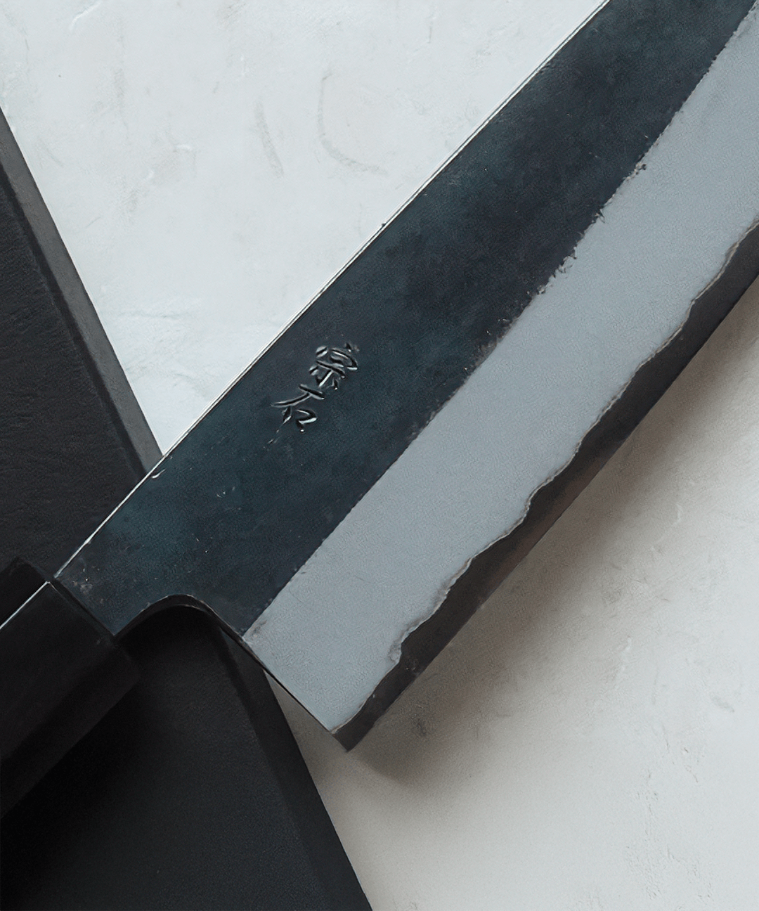 Santoku Knife 17 cm Black Muneishi 1