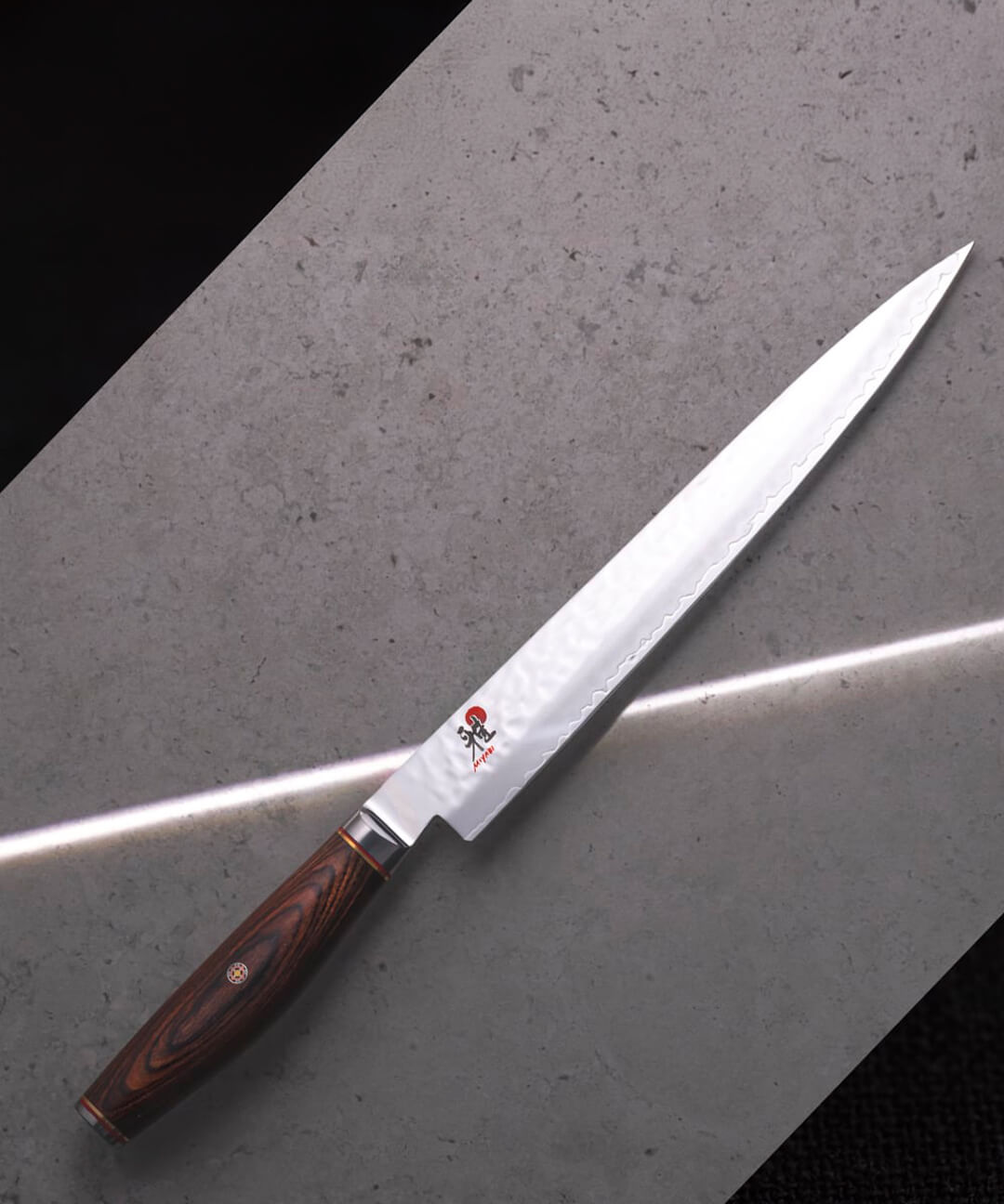 Cuchillo Yanagiba 24 cm Serie 6000MCT vista alternativa