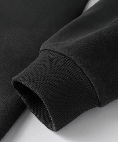 sudadera negra efecto lavado