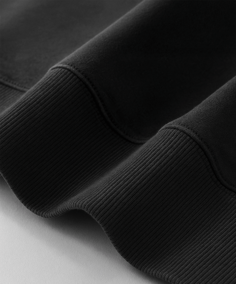 sudadera negra efecto lavado